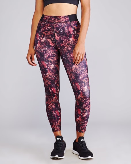 Chaser 25 Tight in Cabernet Watercolor Snake