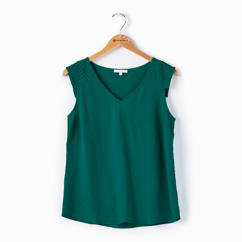 Pleated Shoulder Detail Top in Kelly Green | Wantable