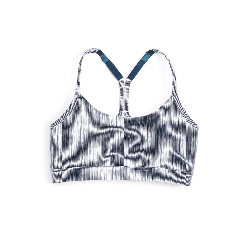 fitness gear: striped sports bra