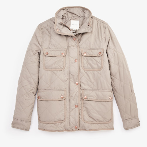 casual outfits: quilted jacket