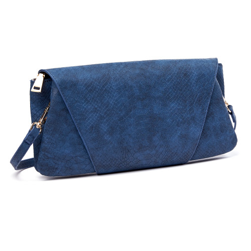 winter wardrobe: crossbody clutch